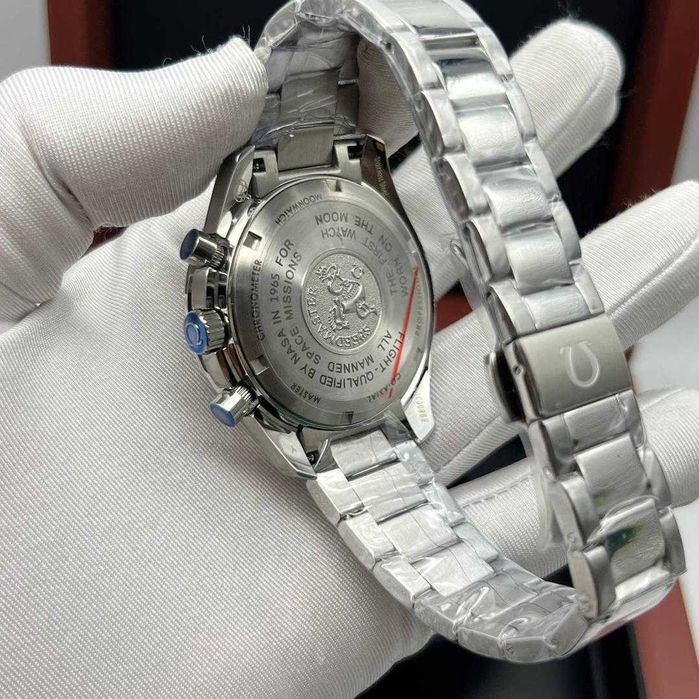 OMEGA Speedmaster '57 Co-Axial Master Chronometer cu mecanism quartz