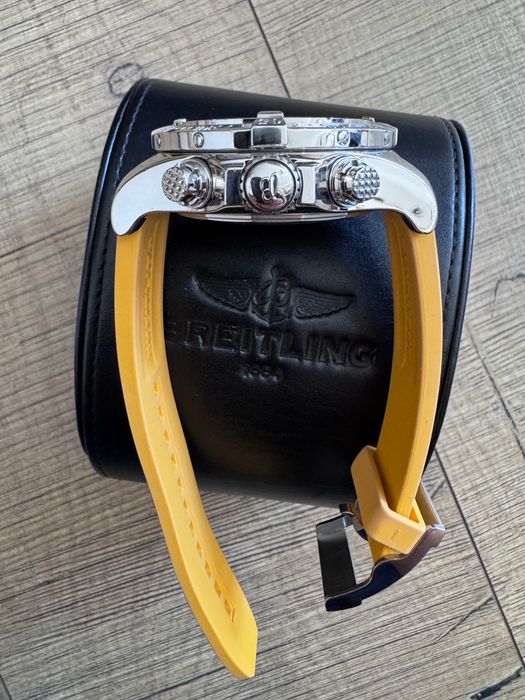 Breitling Avenger Skyland Chronograph Code Yellow LIMITED