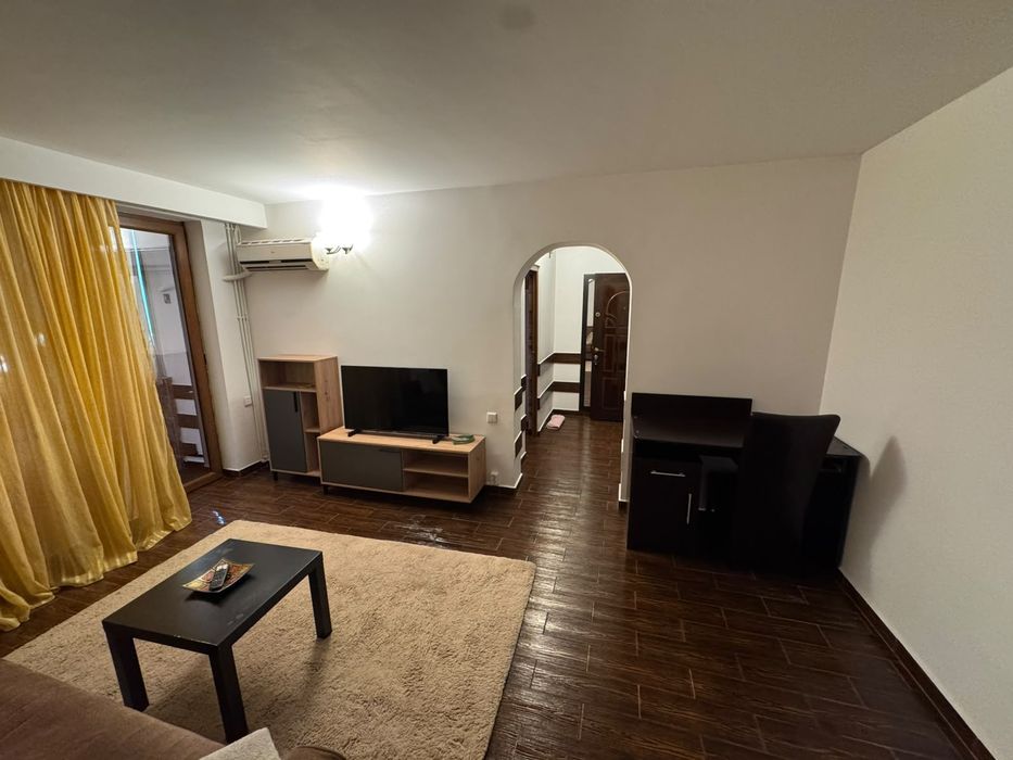 Inchiriez apartament 2 camere in Tomis 2