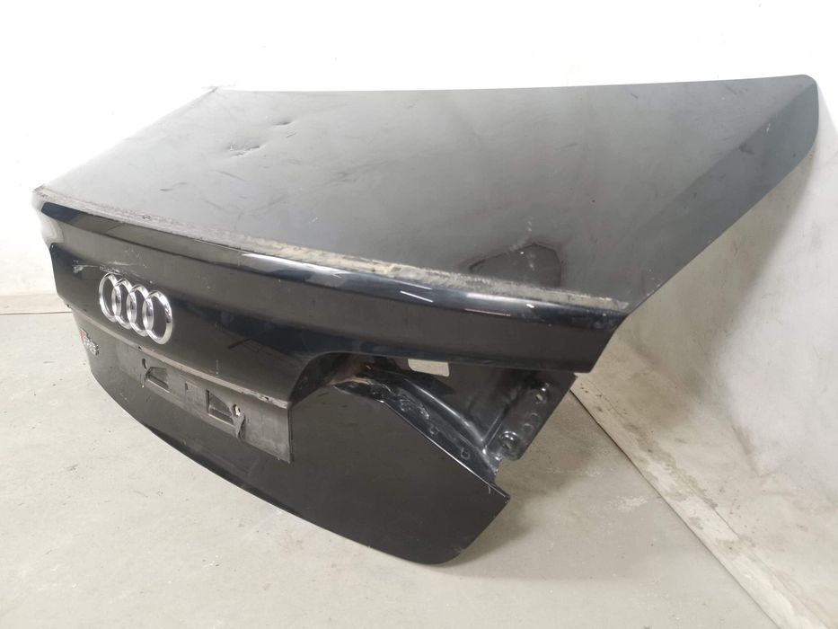 Хаион Капак Заден Капак Ауди А8 Д4/4Х [ - ] С8 Оригинален Повреден / A