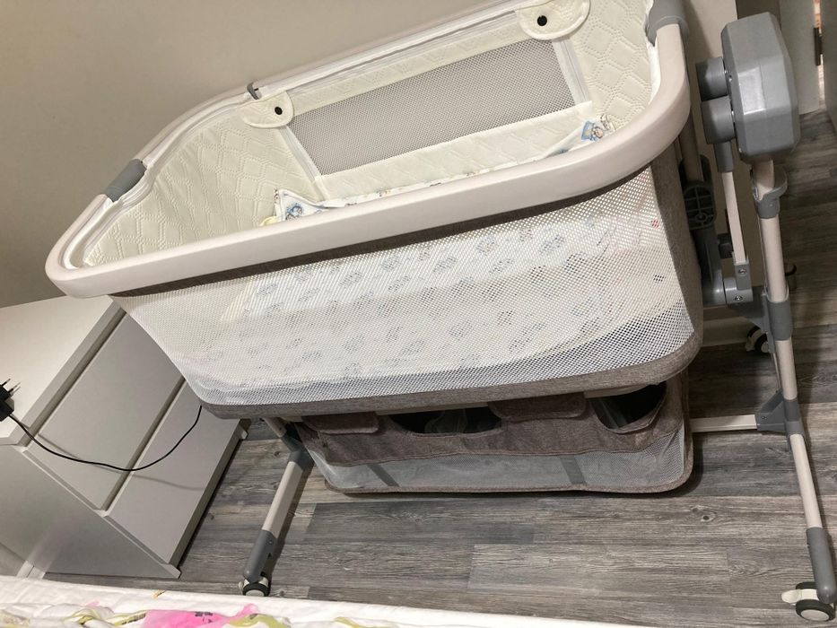 Продам кроватку детскую