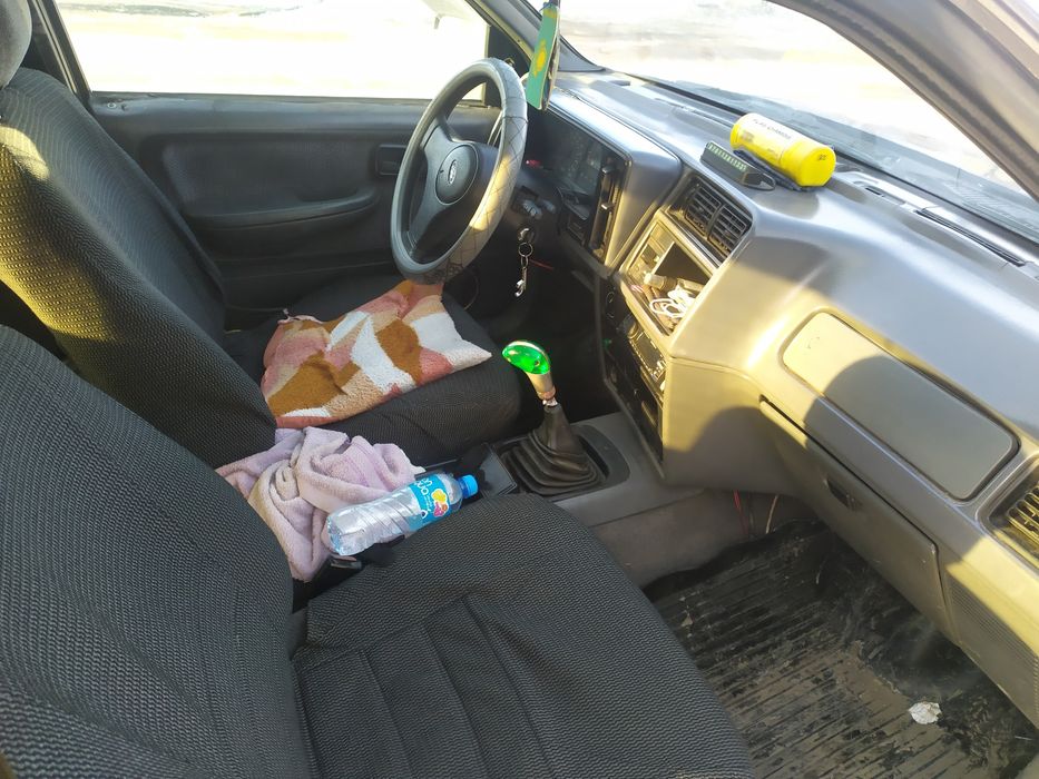 Форд сиерра две штуки