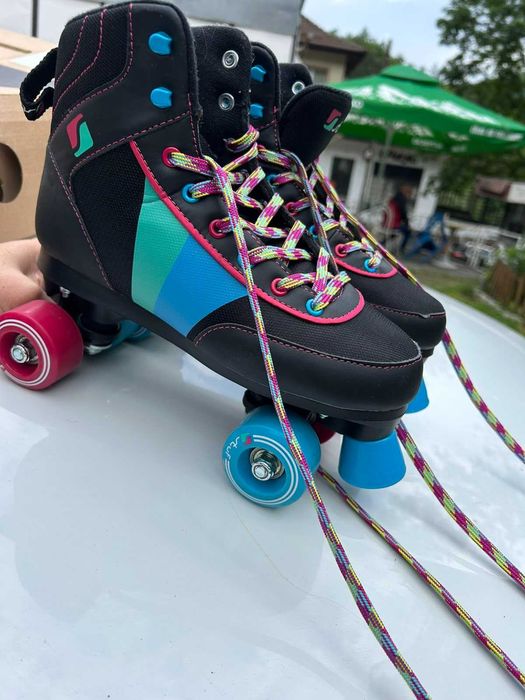 Дамски ролери-Rose Roller Skate