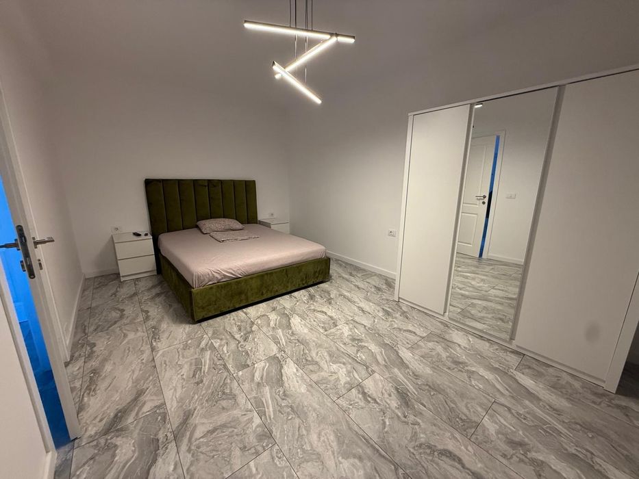 Închiriez garsoniera  zonă centrala