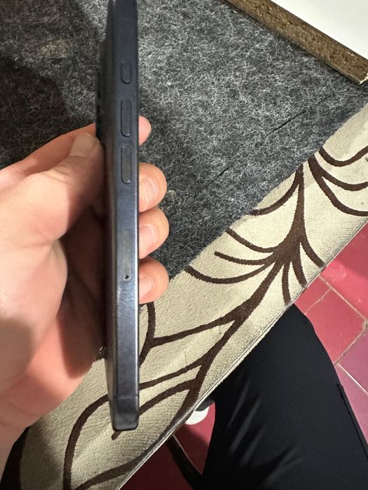 Продам Iphone 15pro 128GB