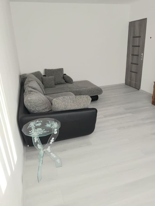 Apartament cu doua camere de inchiriat