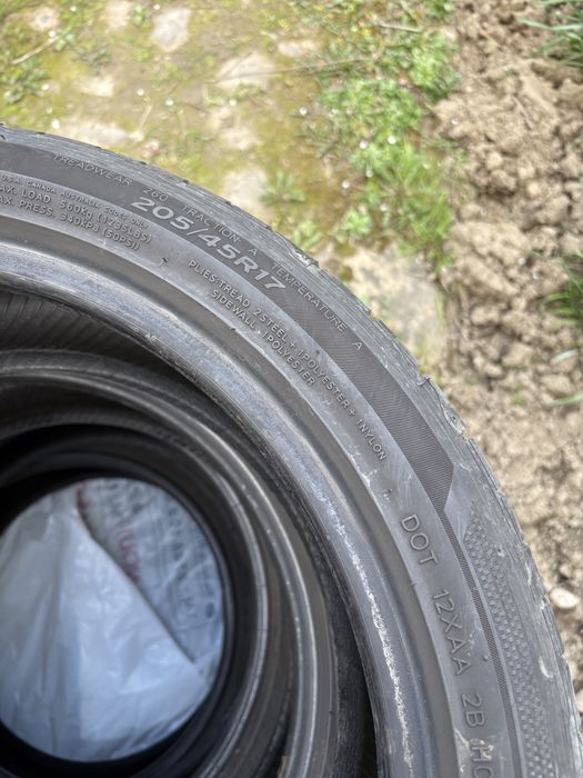 Anvelope Vara Hankook 205/45 R17