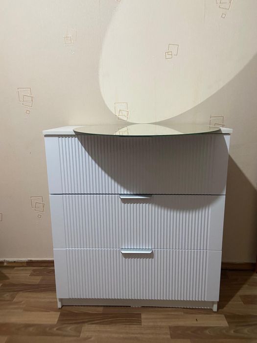 Комод для спальни