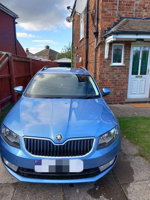 Dezmembram  Skoda Octavia 3 motor  2.0 tdi CKFC