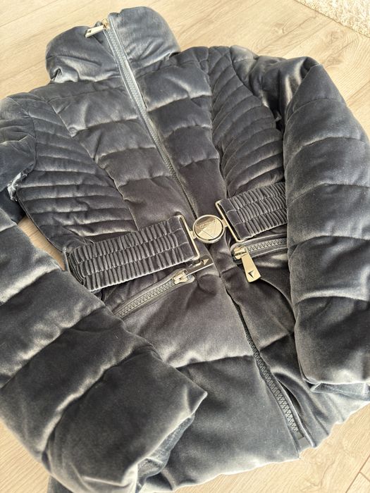 Уникално зимно яке GUESS