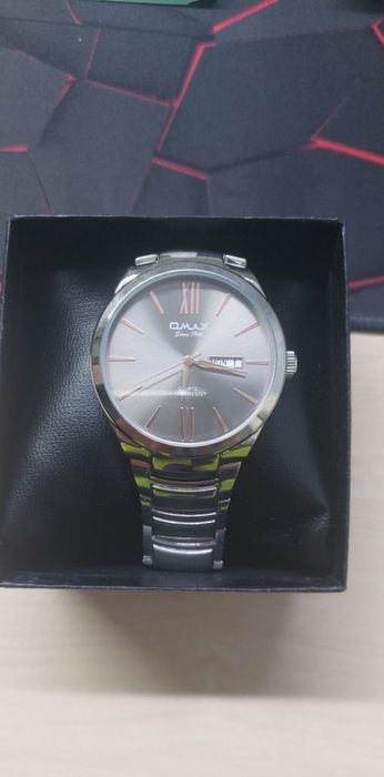 Часы omax НОВЫЕ !