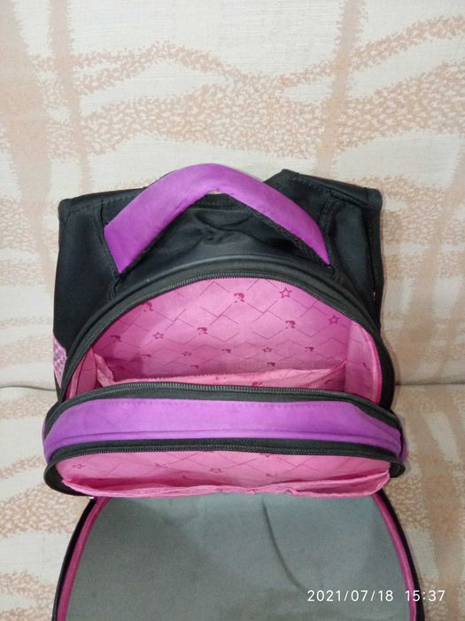 Рюкзак для девочки.
