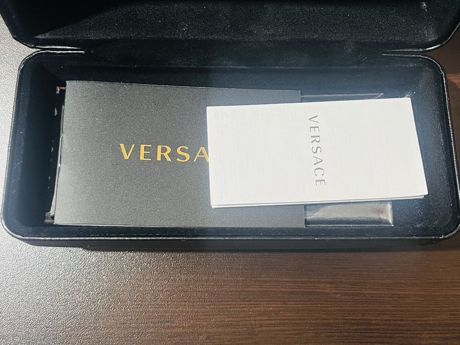 Слънчеви очила Versace