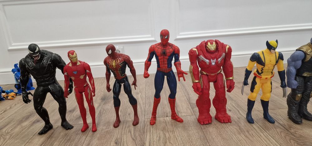 Коллекция фигурок Marvel и DC (Марвел)