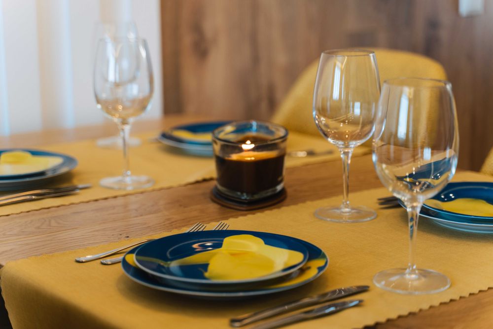 Дава се под наем Двустаен апартамент в Варна, Бриз - 75 кв.м за 969 € - Снимка #6