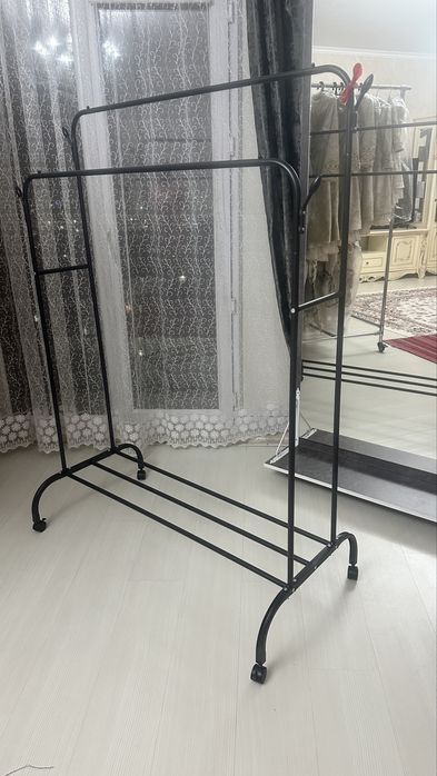 Вешалка для одежды