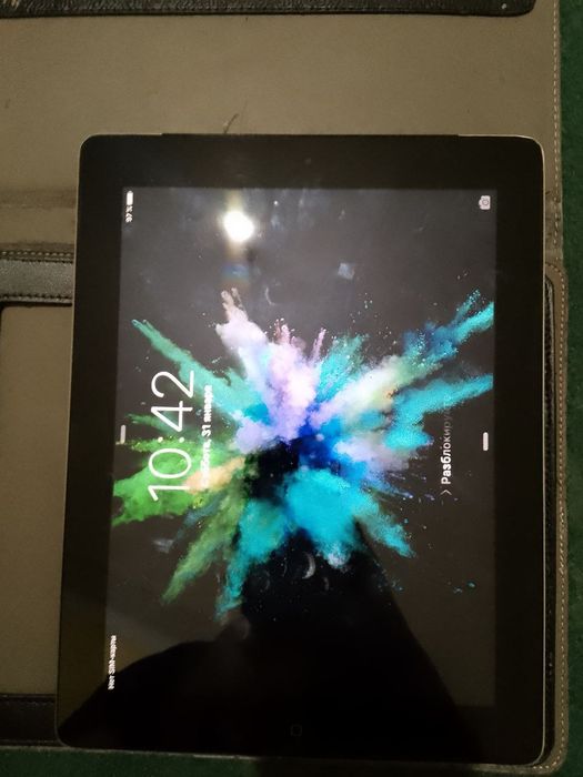 Ipad air 2 16gb. Bonus зарядчик чехол