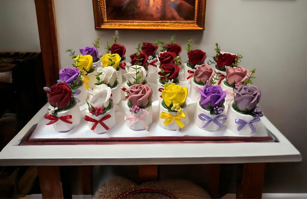 Мини кашпа с роза