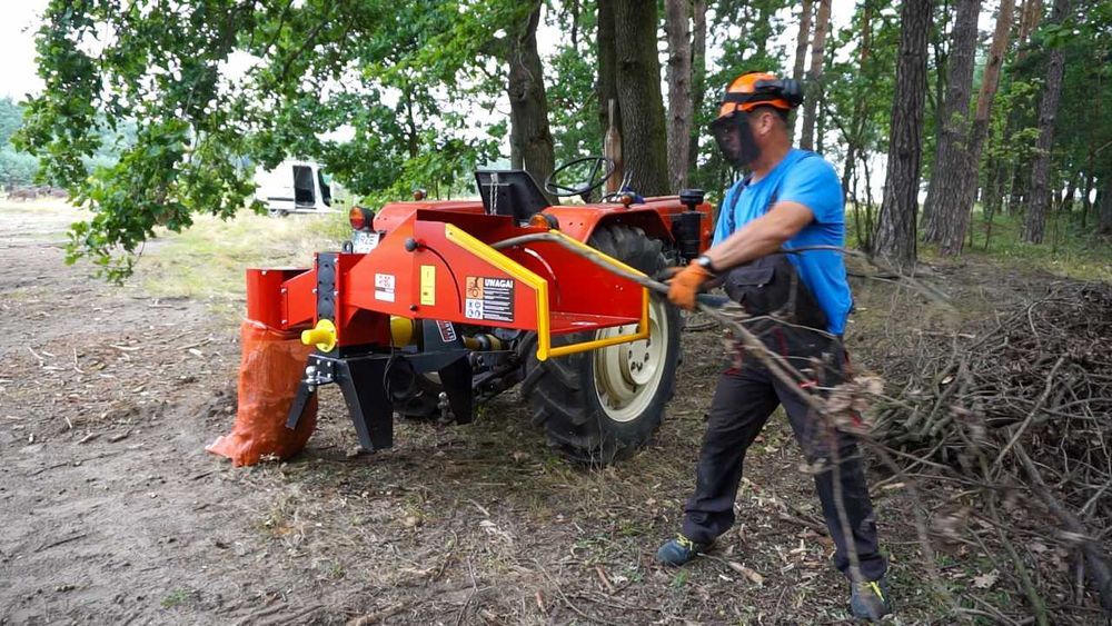 tocător crengi la tractor  r 80
