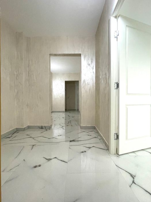 Vand apartament 3 camere complet renovat
