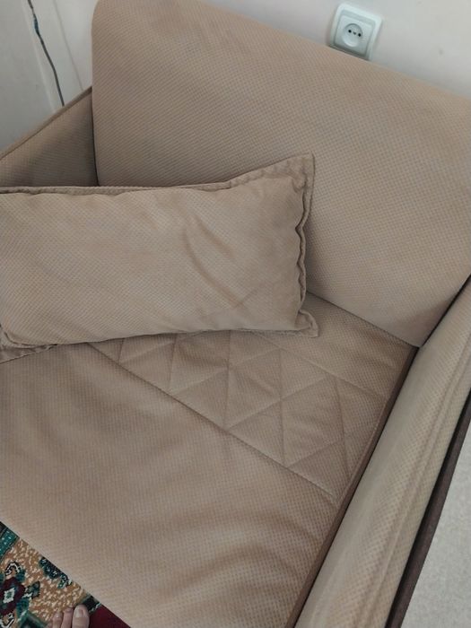 Продаём диван кровати, в отличном состоянии