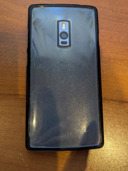 Смартфон OnePlus 2