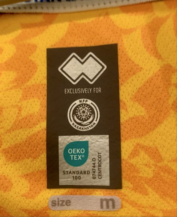 Футболка с автографом Марата Быстрова