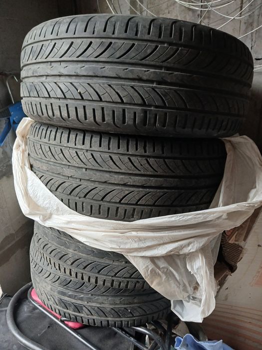 Летние шины 215/55/16