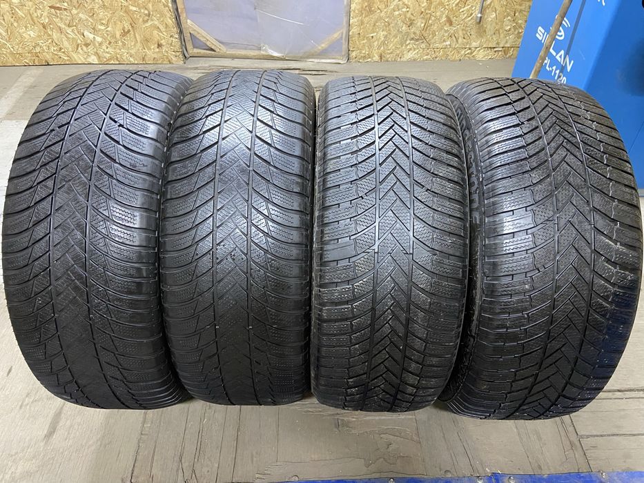 Продам шины 255/55/19