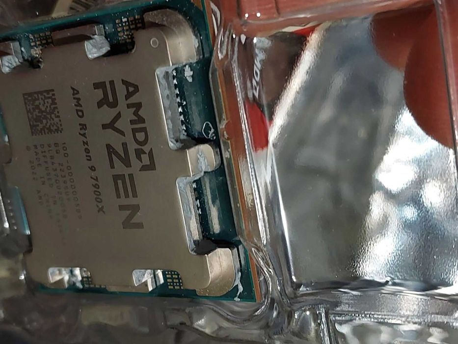 AMD Ryzen 9 7900X, 12-ядрен, АМ5 (ВОХ)