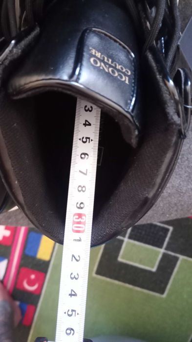 Чисто нови обувки