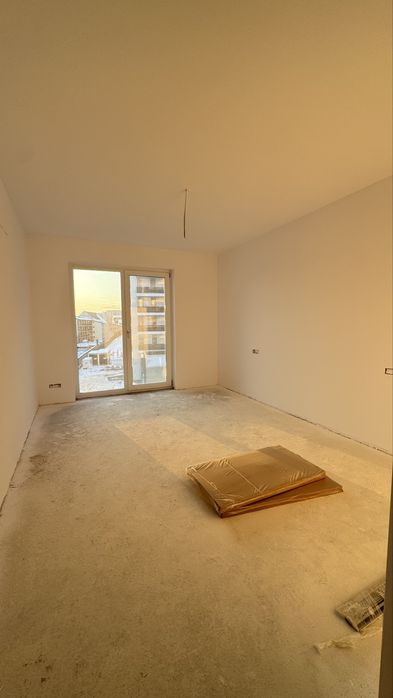 Persoana fizica 3 camere 77 mp, terasa 20 mp, etaj 2, lift, Elite City