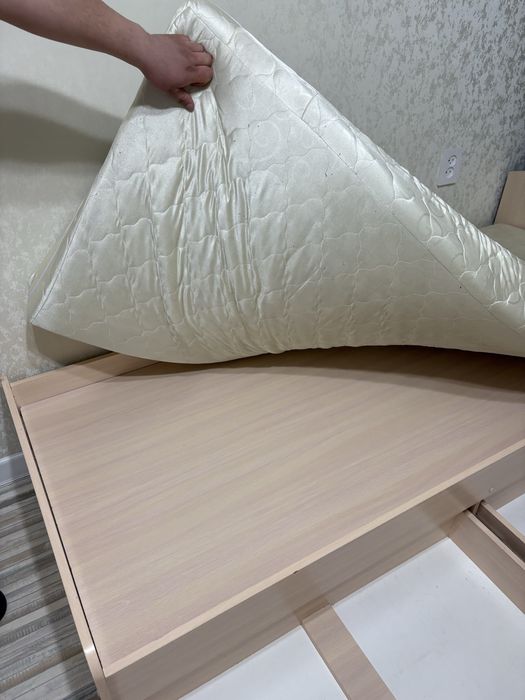 Продается кровать