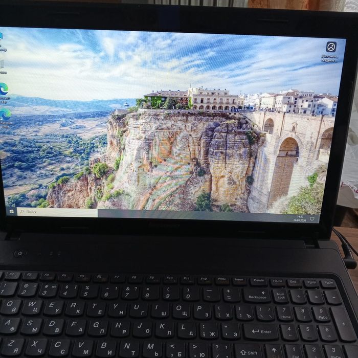 Ноутбук Lenovo с windows 10 б/у