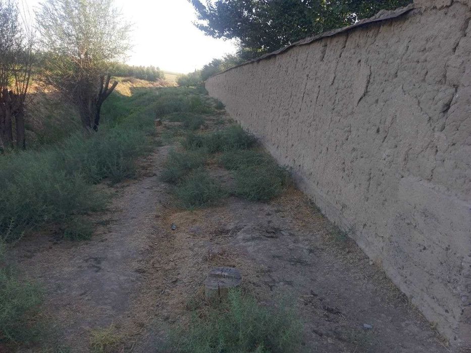 uy sotiladi Zangiota tumani nazabek