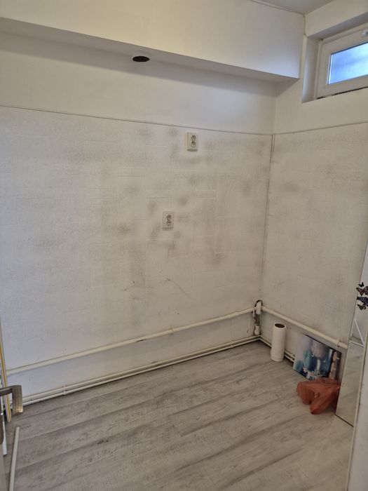 ULTRACENTRAL Spațiu modern langa Judecatoria Craiova-birouri/salon