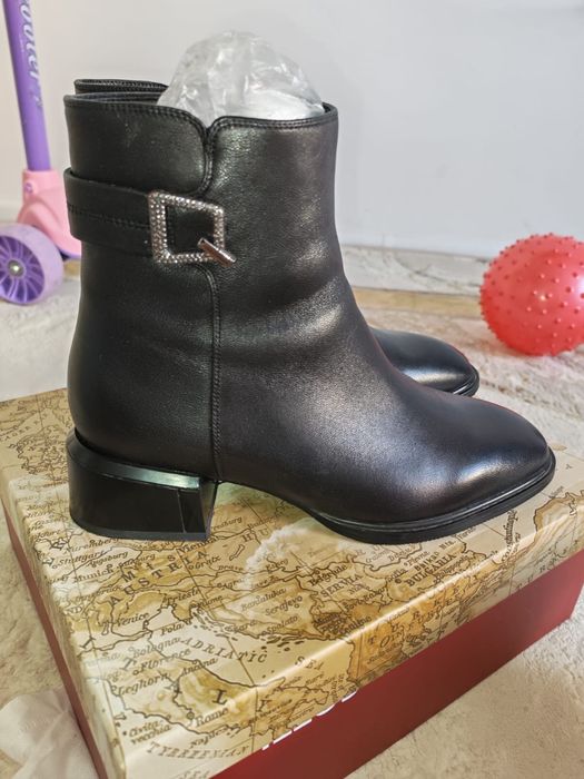 Кожанный осенний обувь