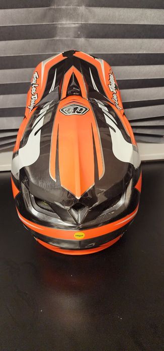 Casca TLD D4 carbon