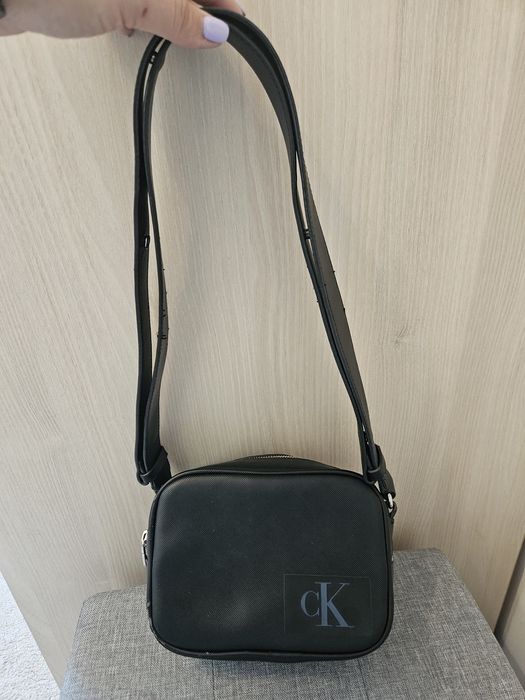 Geanta Calvin Klein