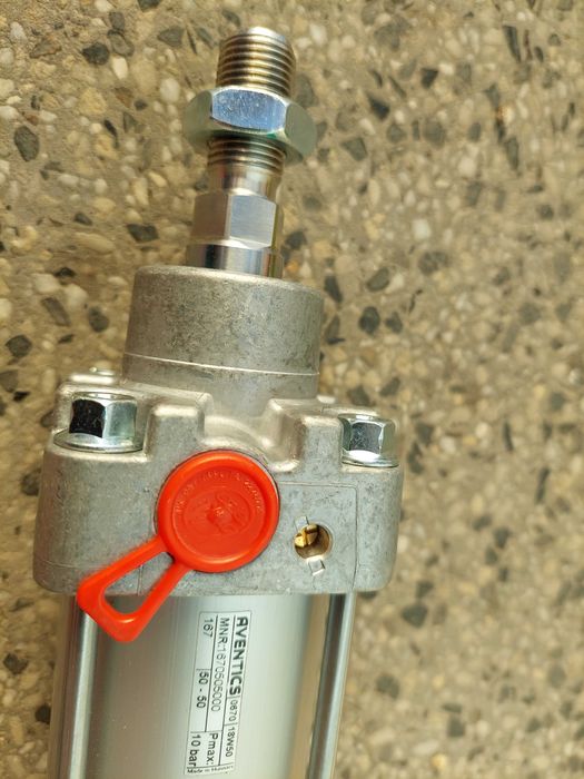 Пневматични цилиндри