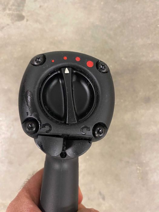 344101	Гайковерт Пневматичен ударен 1/2 1054Nm TMP26