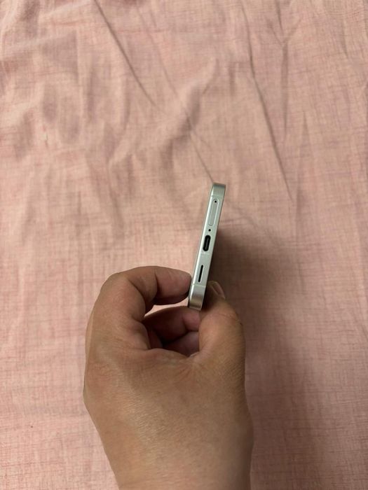 Самсунг s24 серый 128г