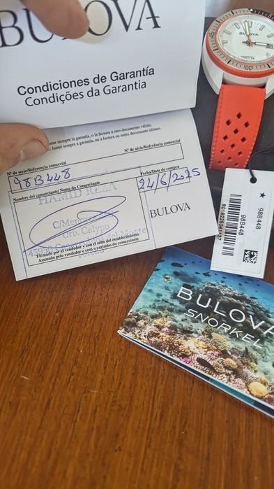 Bulova Snorkel Nemo Clownfish часовник