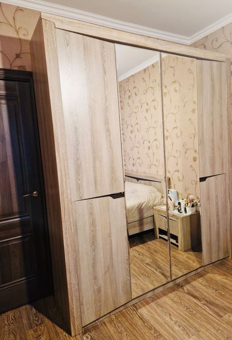 Шкаф/ Гардероб для выше