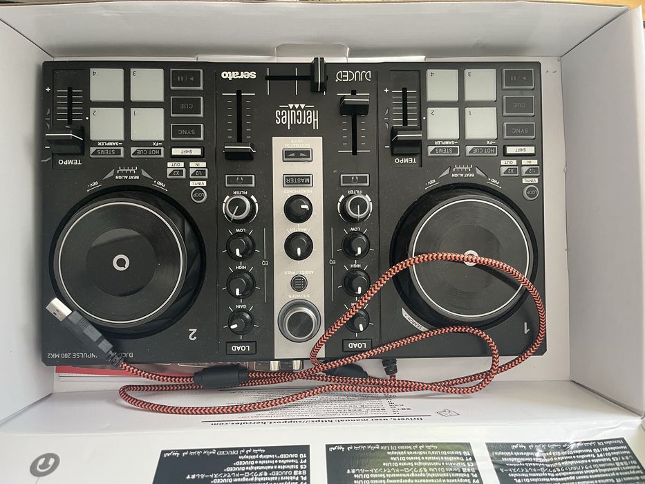 Controller HERCULES DJ DJControl Inpulse 200