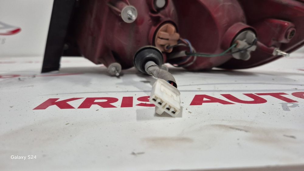 Ляв външен стоп зз Hyundai Santa Fe / Хюндай СантаФе 2009