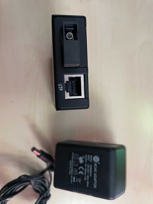 Media convertor fibra optica