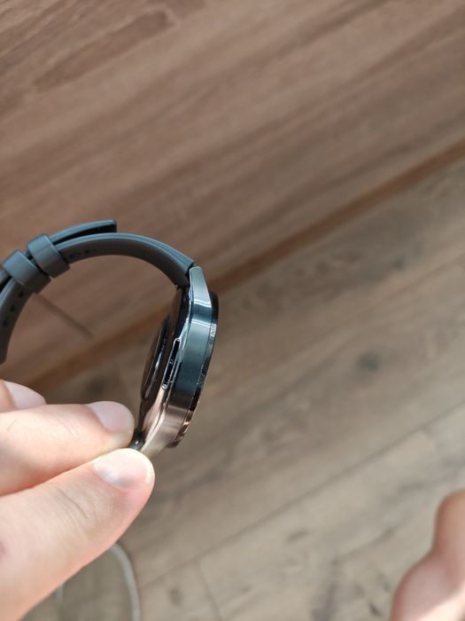 Продавам oneplus watch 4