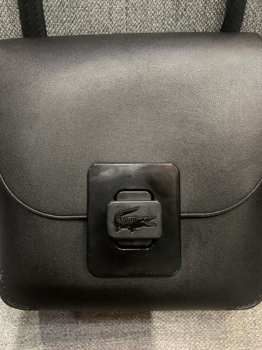 Дамска оригинална чанта Lacoste