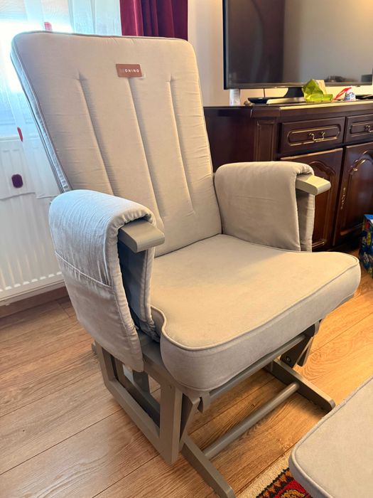 Fotoliu reglabil pentru alaptare, cu suport de picioare, ONINO CALM.me